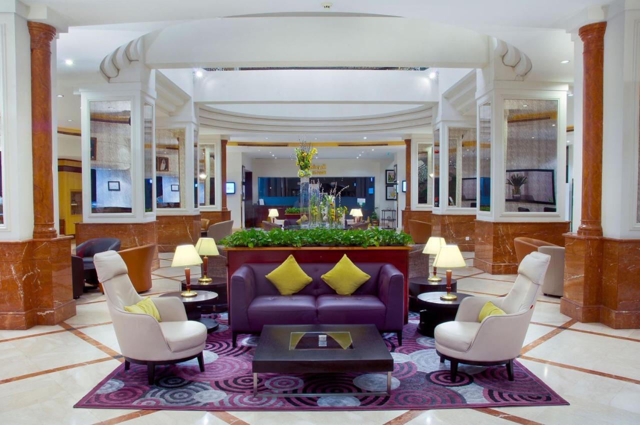 Holiday Inn Jeddah Al Salam, An Ihg Hotel Exterior photo